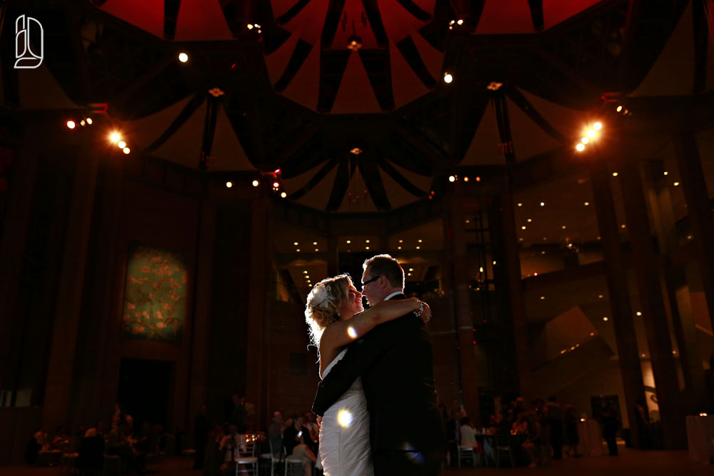 Wedding of Vanessa and Sylvain at the National Gallery of Canada in Ottawa